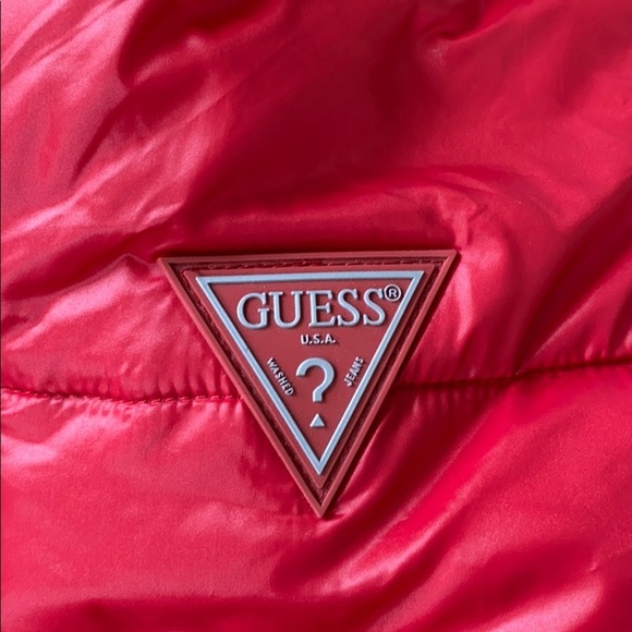 New GUESS Reversible Primal Red Multi Puffer Jacket SZ L - Picture 9 of 11